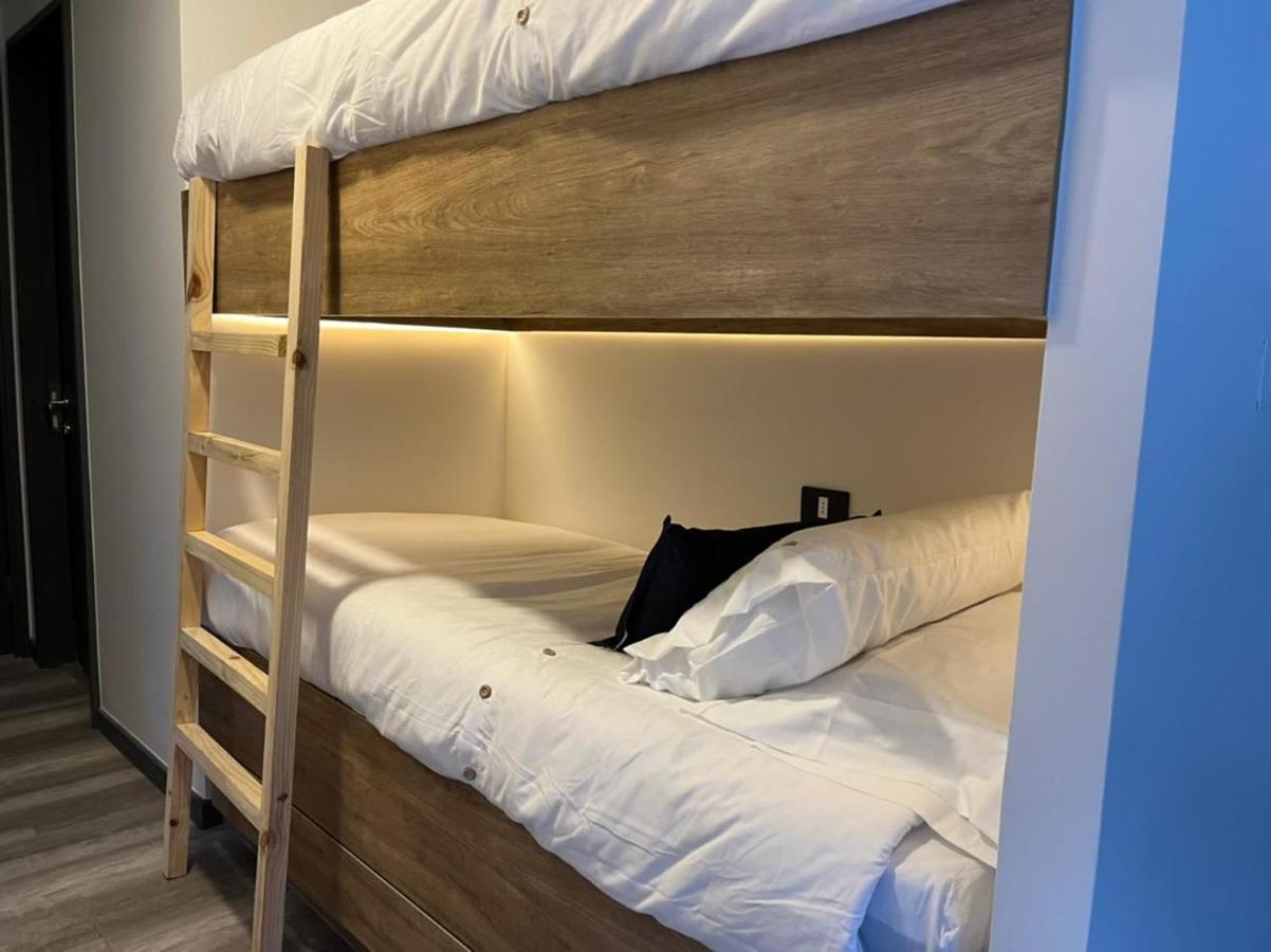 Familiar Depto TOP1 a Estrenar, Mejor ubicación de Puerto Varas con Estacionamiento y Gran Terraza Servicio HOM Apartamento *